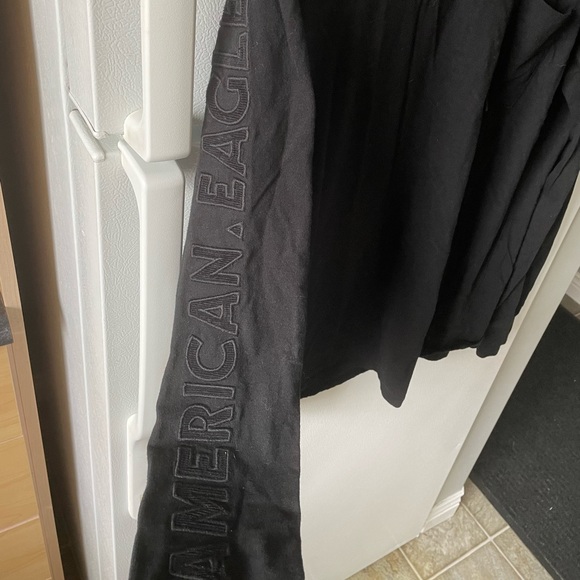 Men’s American Eagle Black Comfy Long Sleeve Tee with Pocket - Size Medium M/M - Picture 2 of 6